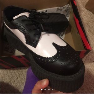 T.U.K. platform creepers